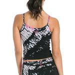 Diagonal Butterfly Wash 8