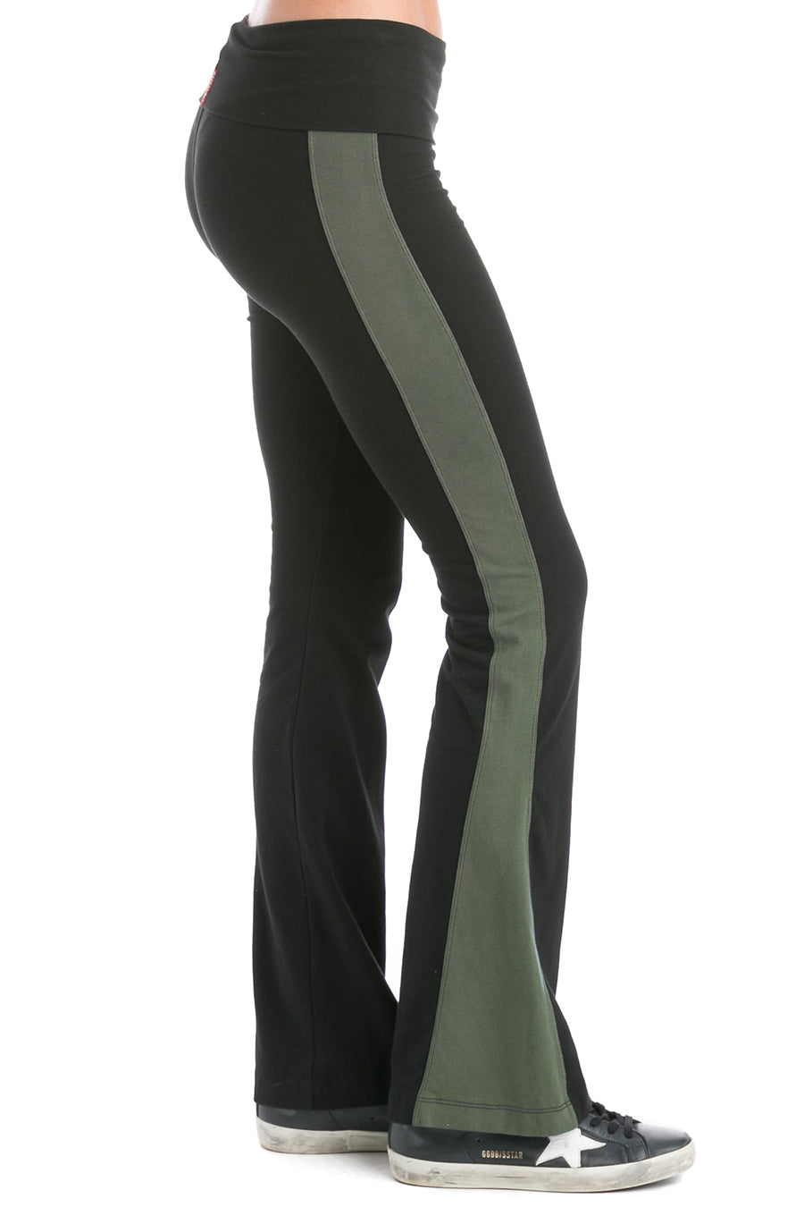 Black/Olive