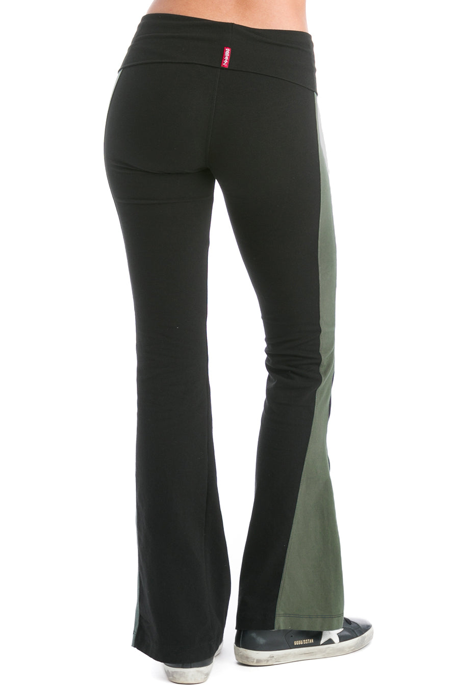Black/Olive