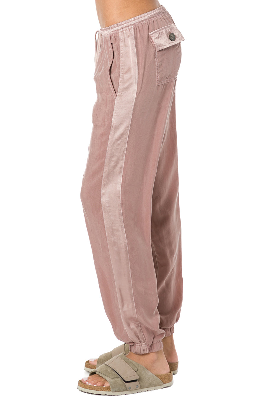 Taupe Rose