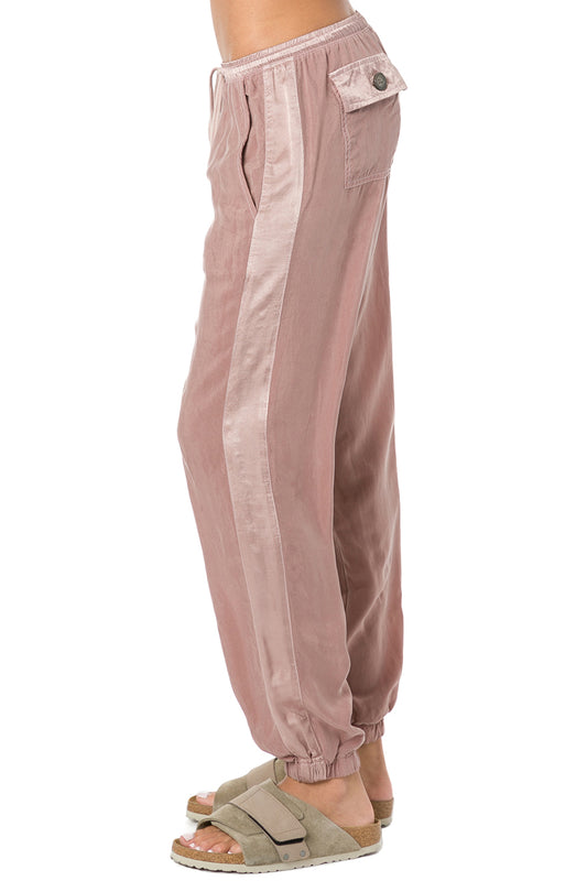 Taupe Rose