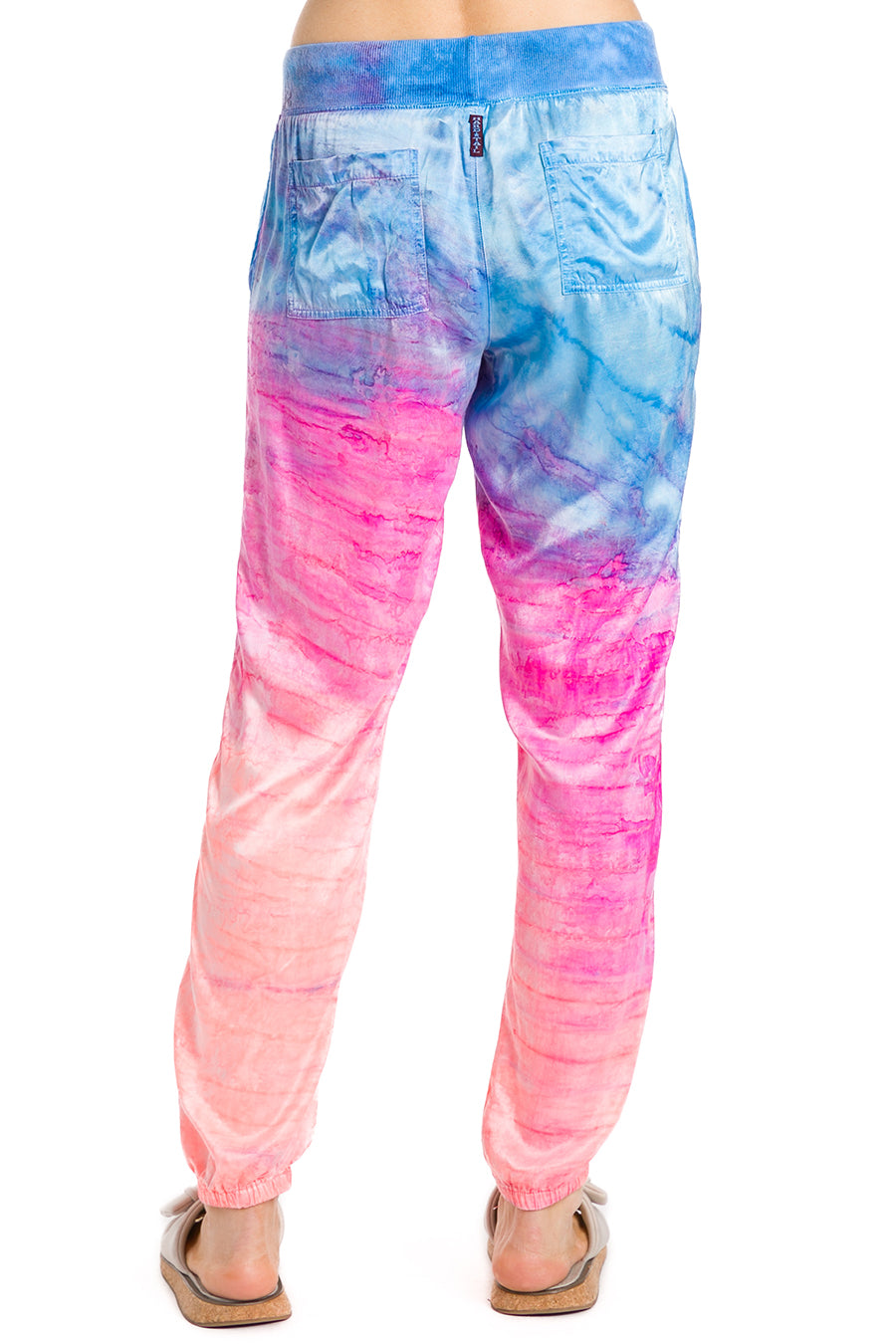 Neon Diagonal Horizon 1