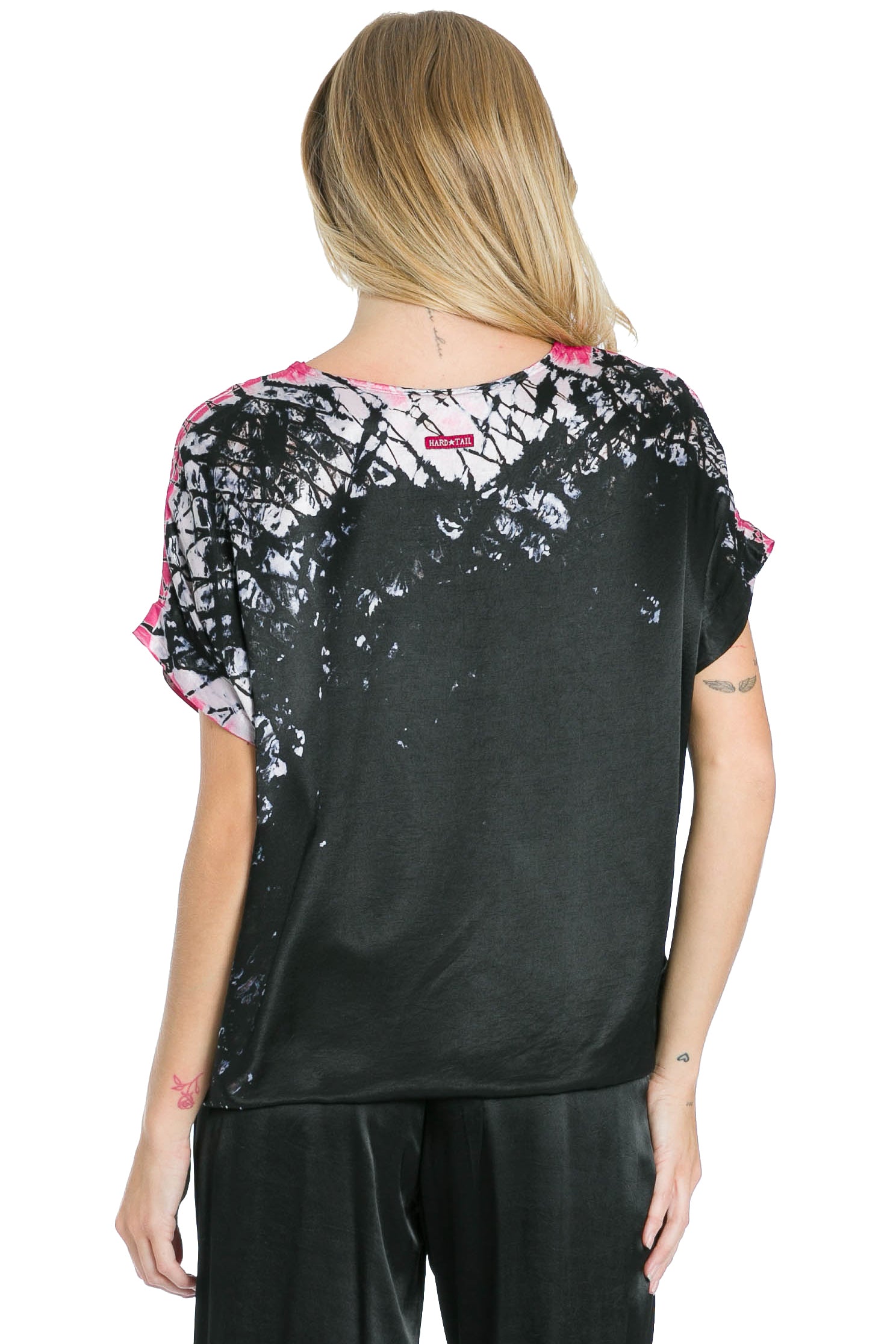 Diagonal Butterfly Wash 8